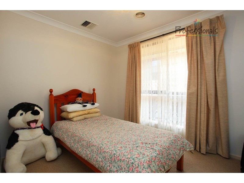 6 Deakin Court, Wodonga VIC 3690