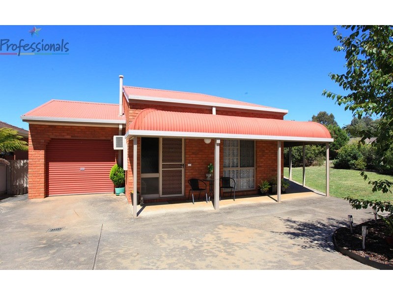 1/10 Chifley Street, Wodonga VIC 3690