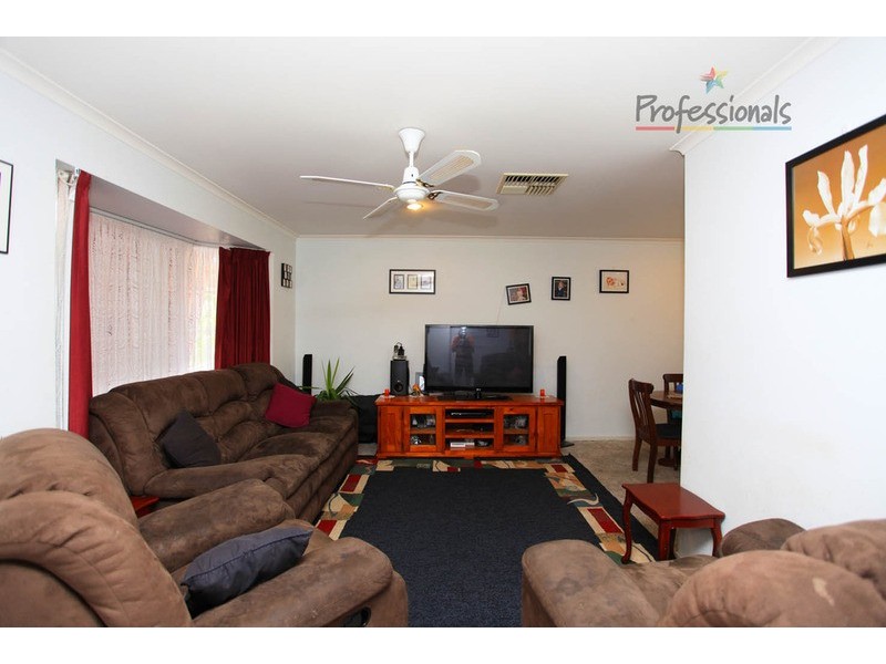 36 Hickory Street, Thurgoona NSW 2640