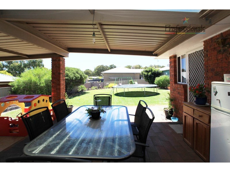 36 Hickory Street, Thurgoona NSW 2640