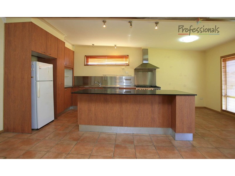 28 Serpentine  Avenue, Wodonga VIC 3690