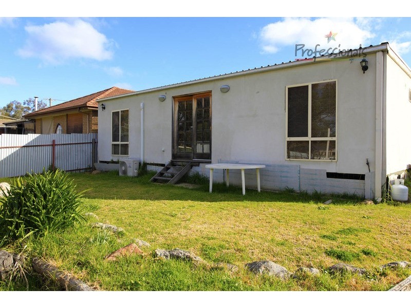 28 Serpentine  Avenue, Wodonga VIC 3690