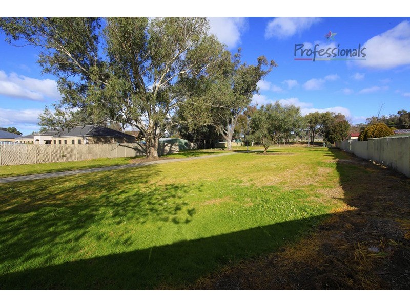 28 Serpentine  Avenue, Wodonga VIC 3690