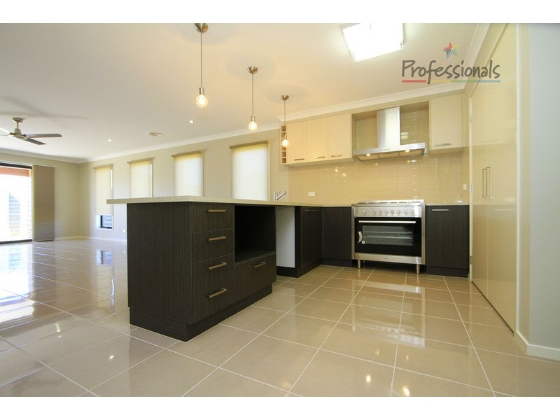 2 Lauren  Place, Wodonga VIC 3690