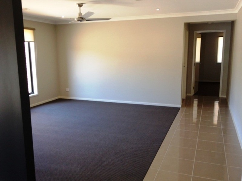 2 Lauren  Place, Wodonga VIC 3690