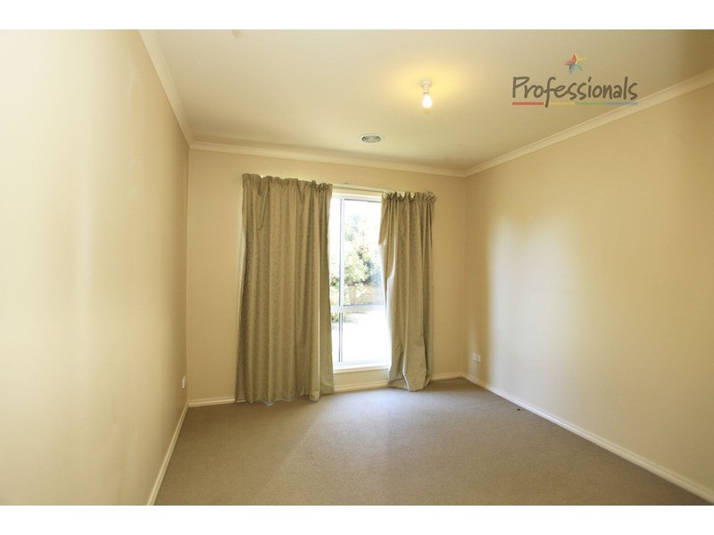 6 Kingfisher Drive, Wodonga VIC 3690