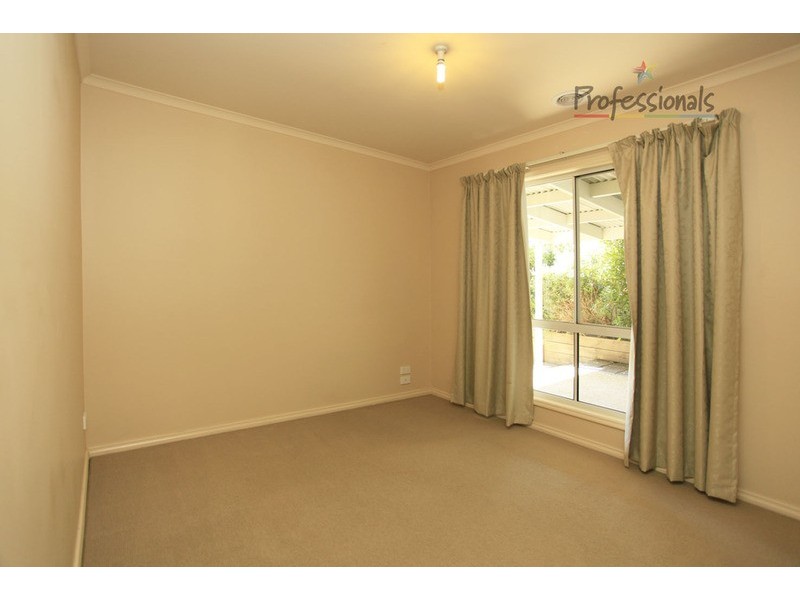 6 Kingfisher Drive, Wodonga VIC 3690