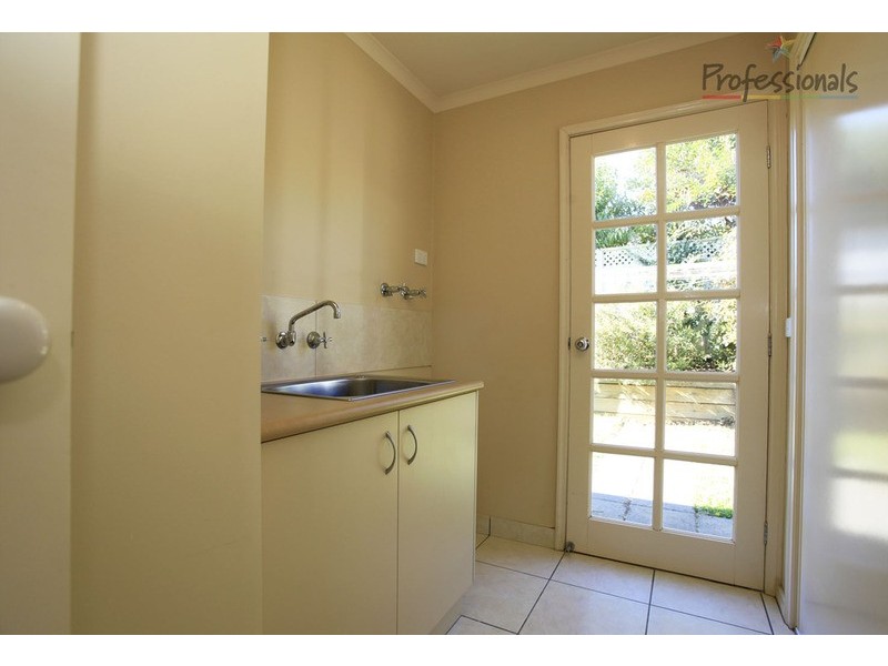 6 Kingfisher Drive, Wodonga VIC 3690