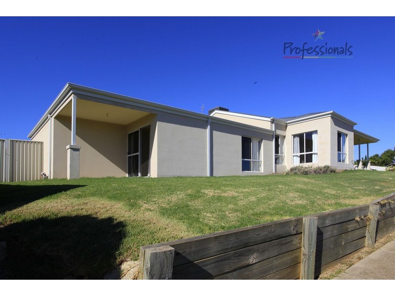 6 Kingfisher Drive, Wodonga VIC 3690