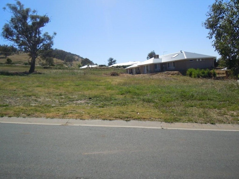 4 Cardamine Road, Bandiana VIC 3694