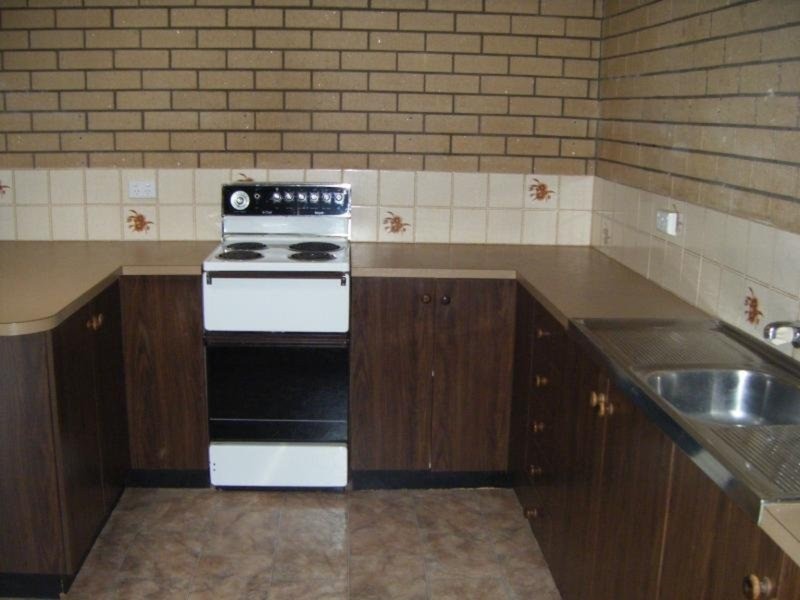 13/607 Prune Street, Lavington NSW 2641