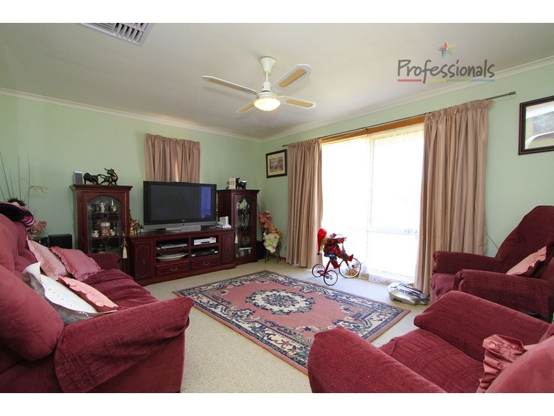 50a High street, Chiltern VIC 3683