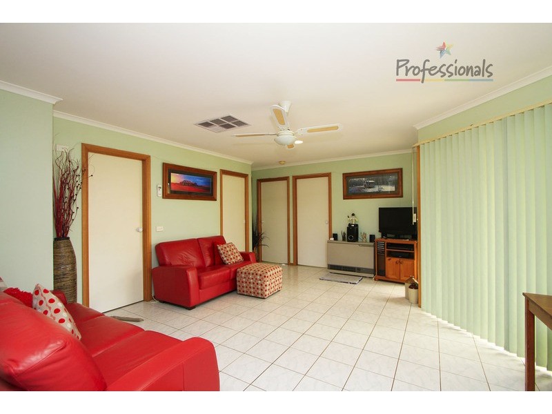 50a High street, Chiltern VIC 3683