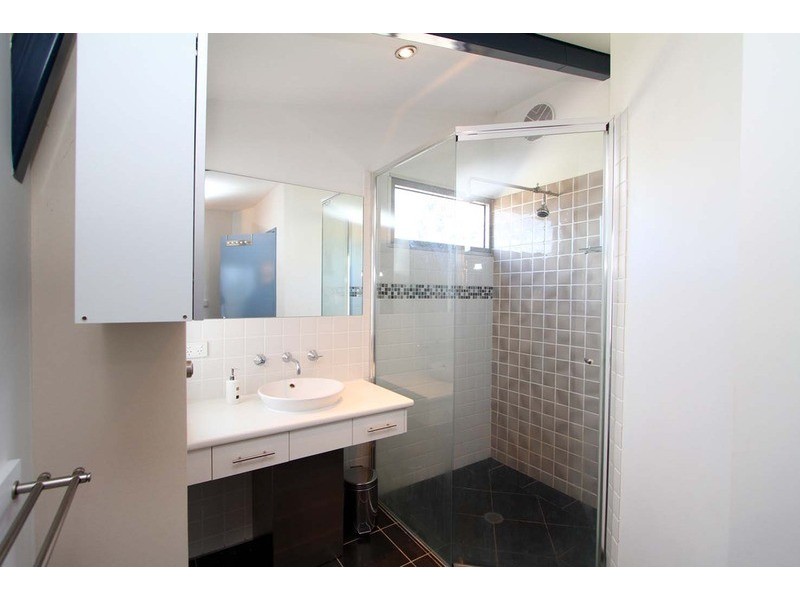 37 Avondale Drive, Wodonga VIC 3690