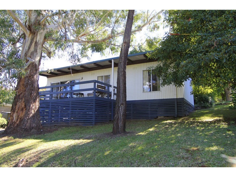 11 Crawford Court, Dartmouth VIC 3701