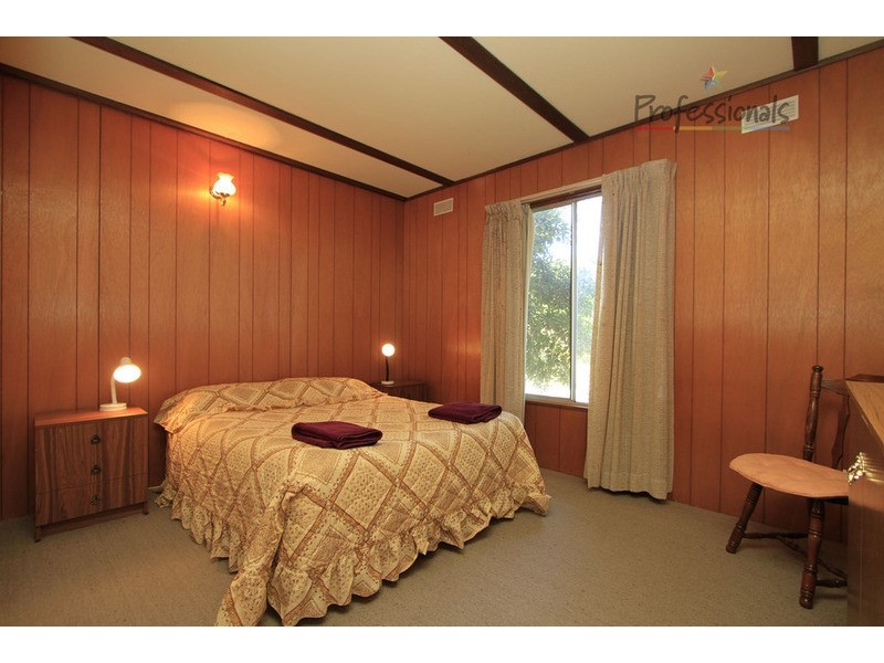 11 Crawford Court, Dartmouth VIC 3701