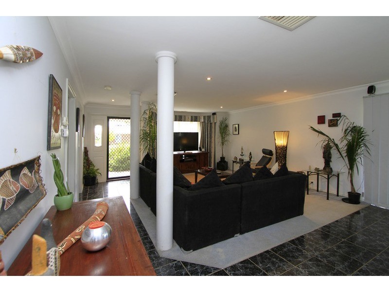 17 Kingfisher Court, East Albury NSW 2640