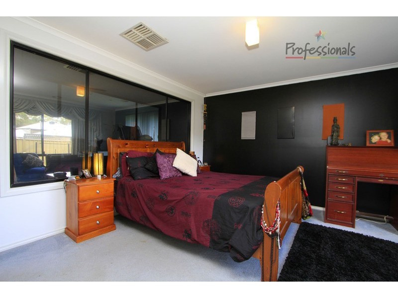 17 Kingfisher Court, East Albury NSW 2640