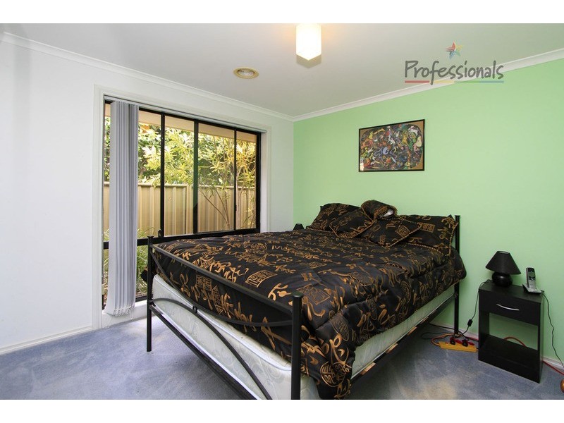 17 Kingfisher Court, East Albury NSW 2640