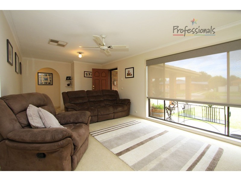 14 Beresford Court, Wodonga VIC 3690