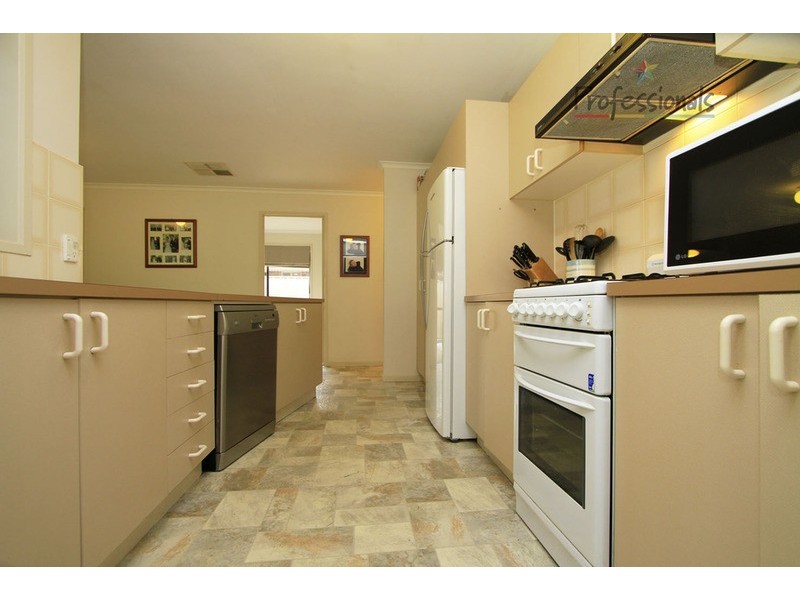 14 Beresford Court, Wodonga VIC 3690