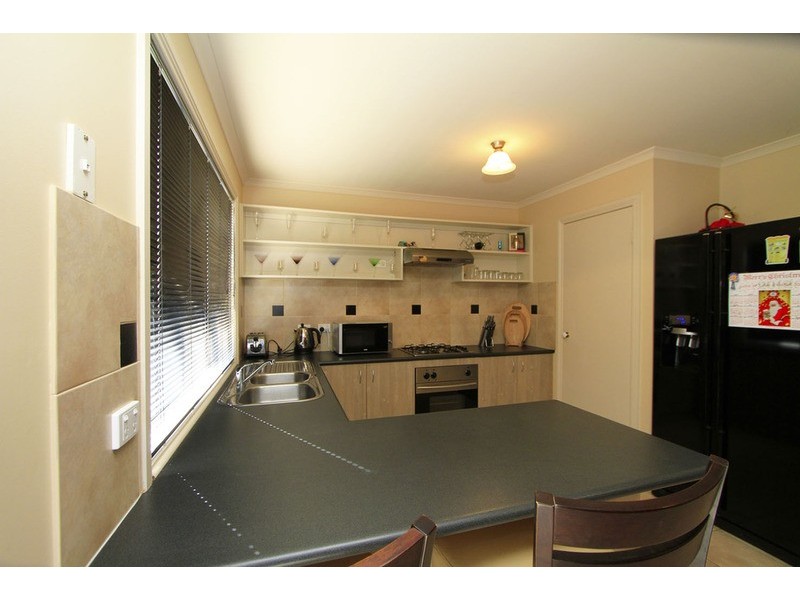 2/72 Nightingale Avenue, Wodonga VIC 3690