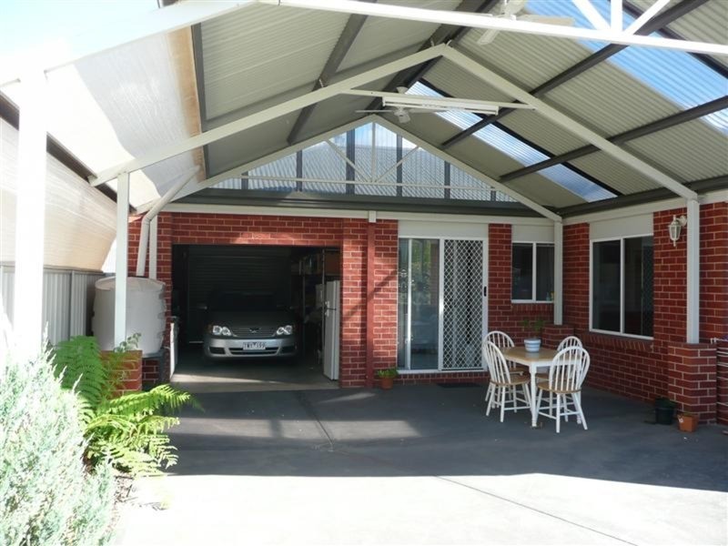 65 Nightingale  Avenue, Wodonga VIC 3690