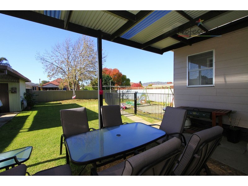 18 Lindsay Street, Wodonga VIC 3690