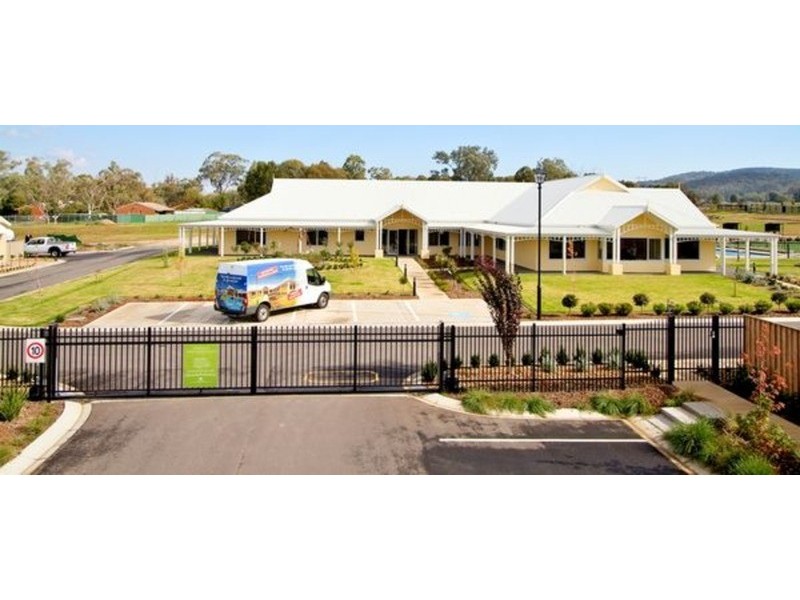 23/639 Kemp Street, Lavington NSW 2641