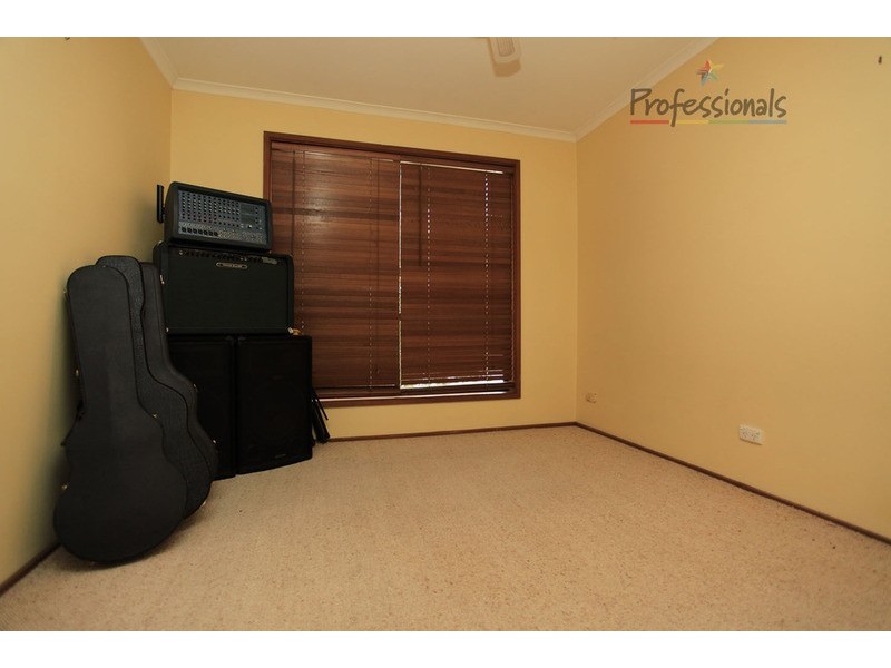 2/22 Campbell  Avenue, Wodonga VIC 3690