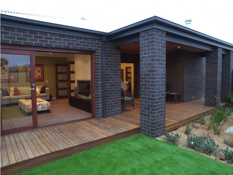 30 Victoria Cross Parade, Wodonga VIC 3690
