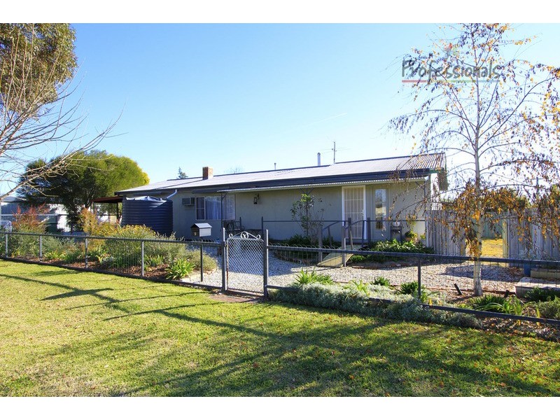 9 Queen  Street, Chiltern VIC 3683