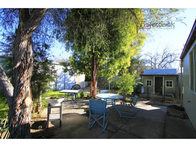 9 Queen  Street, Chiltern VIC 3683