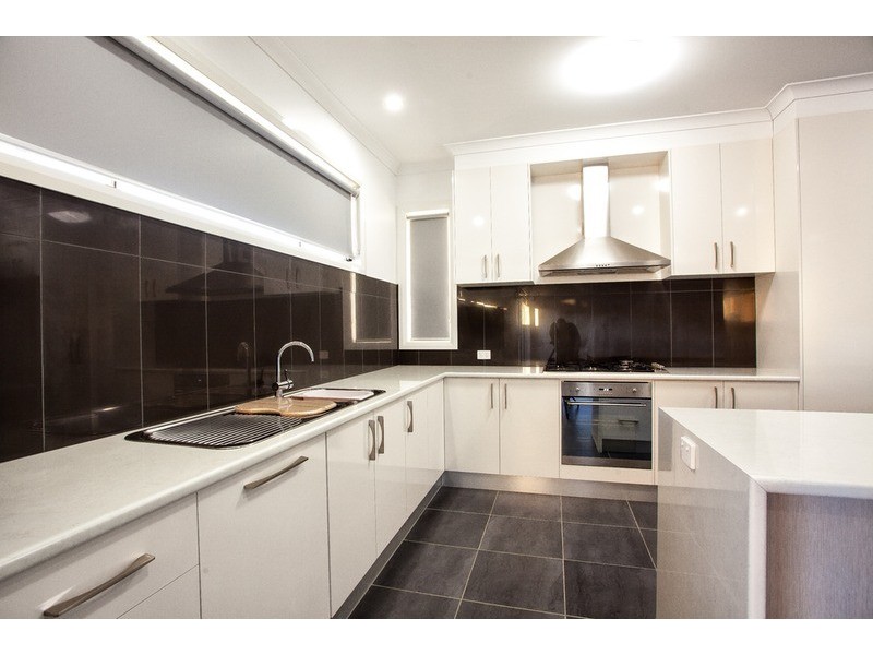 6 Cardamine Road, Bandiana VIC 3694