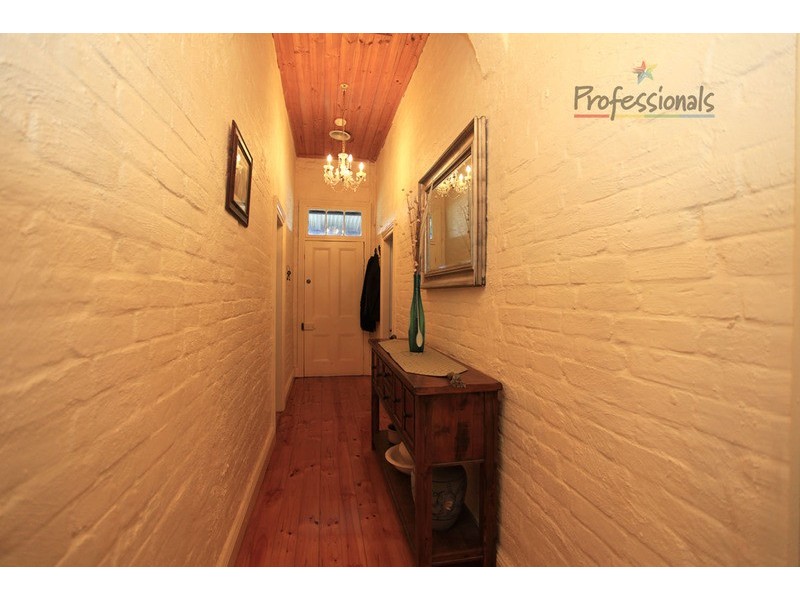 1-3 Harkins Street, Chiltern VIC 3683