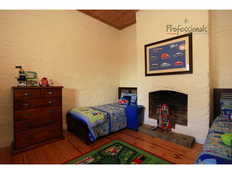 1-3 Harkins Street, Chiltern VIC 3683