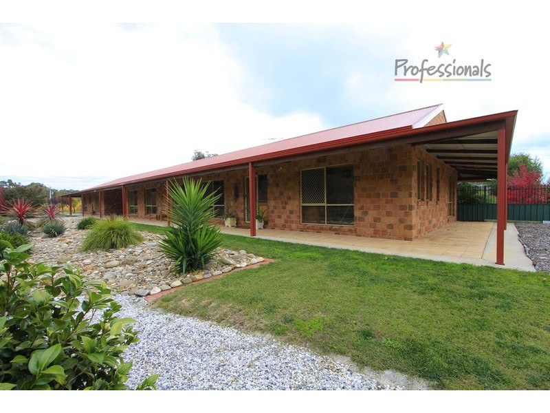 16 Clandeboye Road, Baranduda VIC 3691