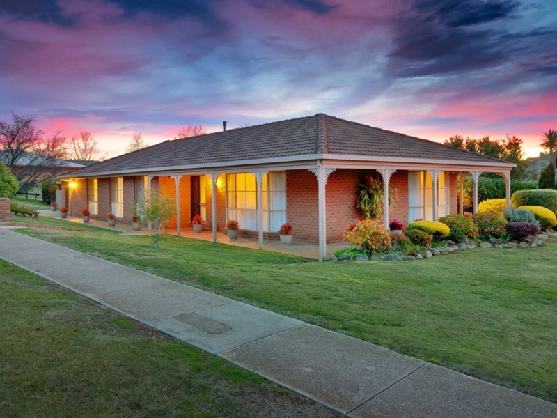 43 Sans Souci Drive, Wodonga VIC 3690