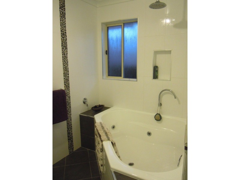 539 Daly Street, Lavington NSW 2641