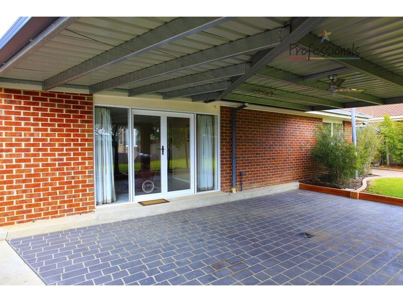 16 Flax Street, Baranduda VIC 3691