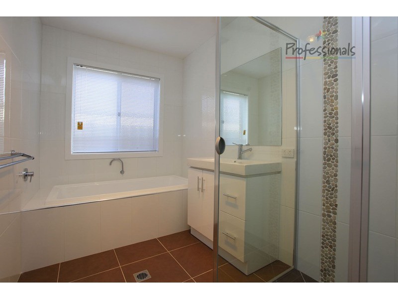 21 Cottlesloe Court, Wodonga VIC 3690