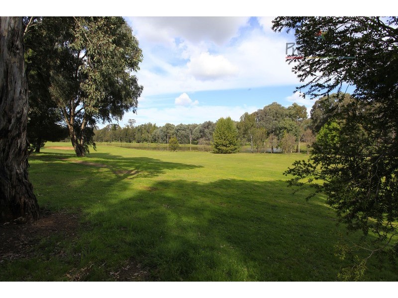 21 Cottlesloe Court, Wodonga VIC 3690