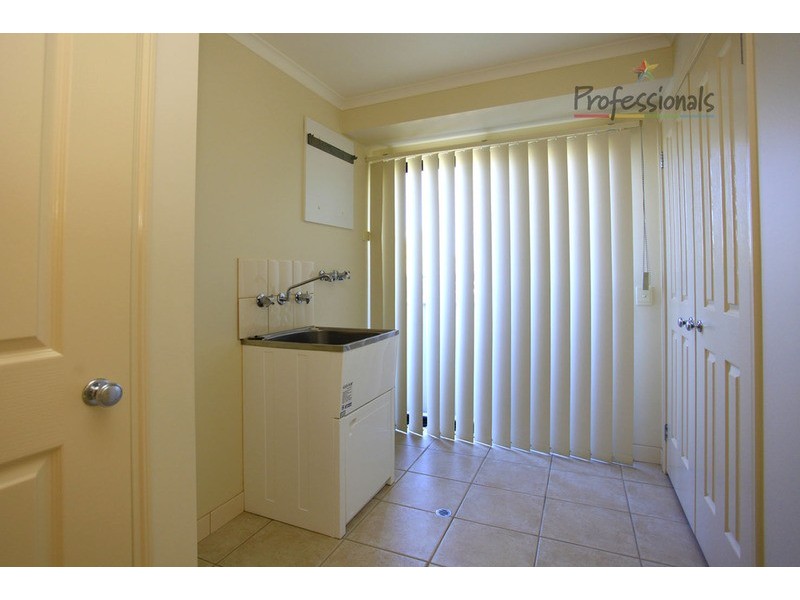 14 Hawk Place, West Wodonga VIC 3690