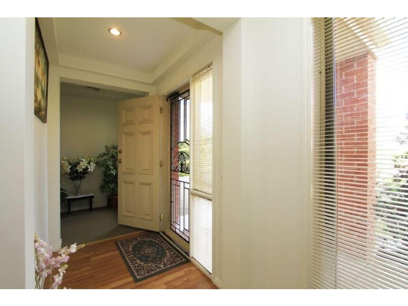 11 Koendiddia Court, Wodonga VIC 3690