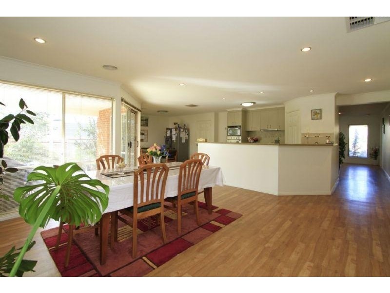 11 Koendiddia Court, Wodonga VIC 3690