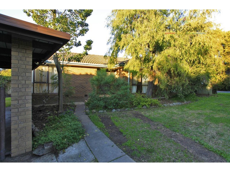 9 McDermott Court, Wodonga VIC 3690