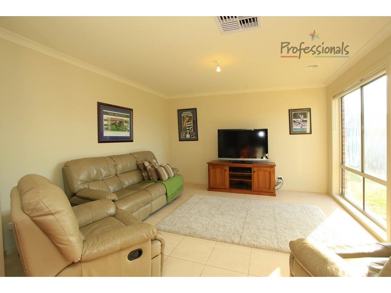 9 Snowy Street, Wodonga VIC 3690
