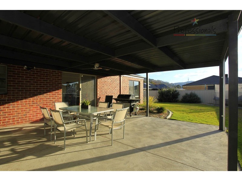9 Snowy Street, Wodonga VIC 3690