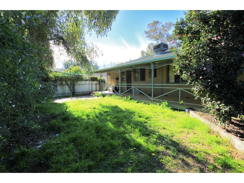 50 Nordsvan  Drive, West Wodonga VIC 3690