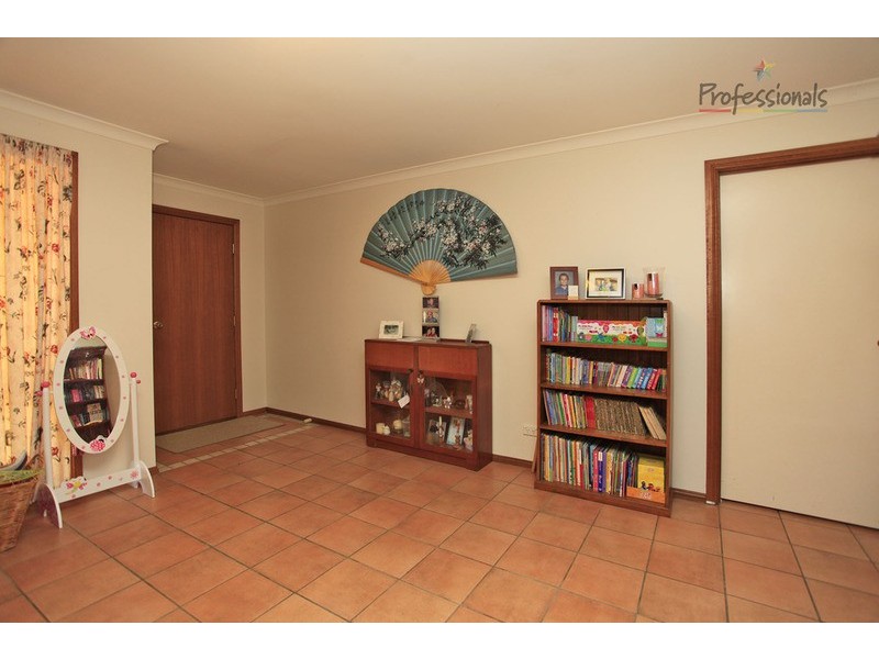 4 Tyrell  Court, West Wodonga VIC 3690